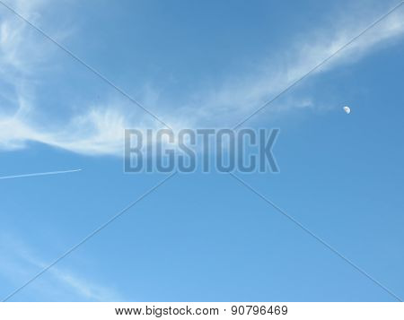 Airplane flies in direction moon