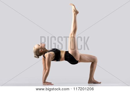 Eka Pada Ardha Purvottanasana