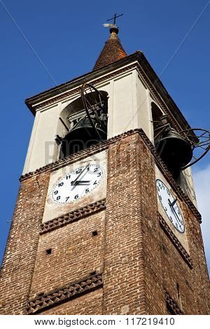 Mozzate   Old   Italy   The   Wall  And Church Tower Bell Sunny Day Milan