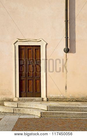 Water Pipe Borghi Palaces Italy   Abstract  Sunny