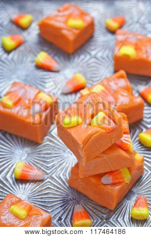 Delicious butterfinger fudge