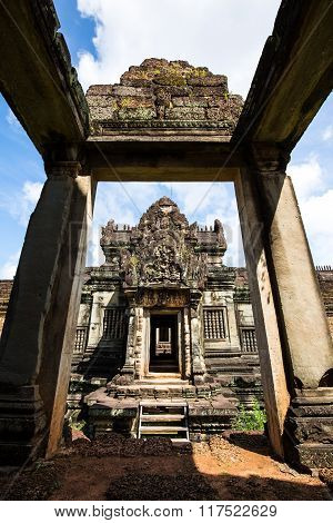 Banteay Samre