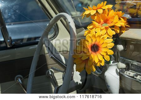 Car Lovers Has Embellished Vintage
