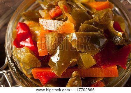 Spicy Homemade Pickled Giardiniera