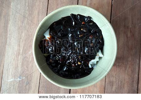 Black Bean Noodle