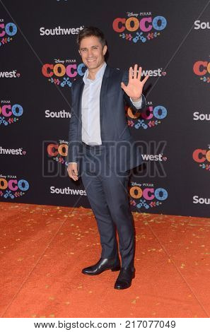 LOS ANGELES - NOV 8:  Gael Garcia Bernal at the 