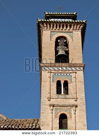 Torre da Igreja de San Gil e Santa Ana, Granada