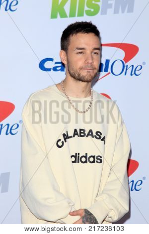 LOS ANGELES - DEC 2:  Liam Payne at the Jingle Ball 2017 at the Forum on December 2, 2017 in Inglewood, CA