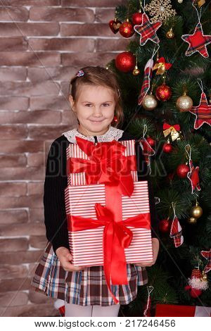 Cute Toothsome Girl Wearing Stylish Casual Clothes Happy Enjoy Christmas Time Holidays Close To New 