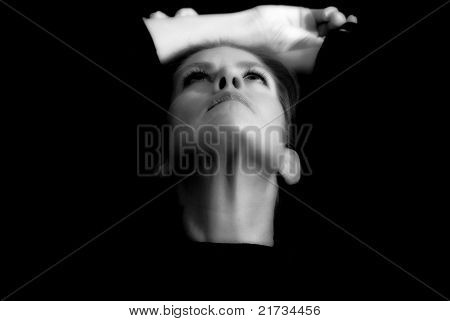 向上看