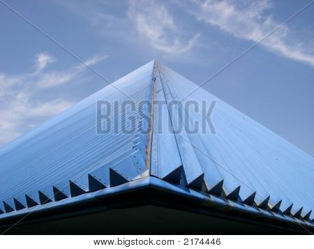Piramide blu