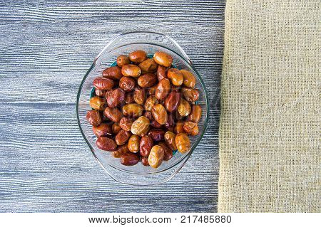 Elaeagnus fruit, ripe fruit natural Elaeagnus, Elaeagnus fruit of the medicinal fruit, ripe fruit Elaeagnus natural, healing ...