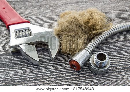 water plumbing is used to prevent water leaks, hemp rope,