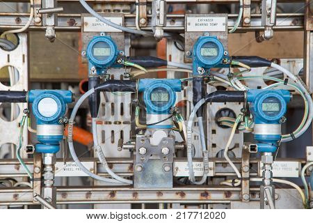 Pressure Temperature differential and flow transmitter for monitor and sent measuring value to programmable logic controller (PLC) to control oil and gas process.