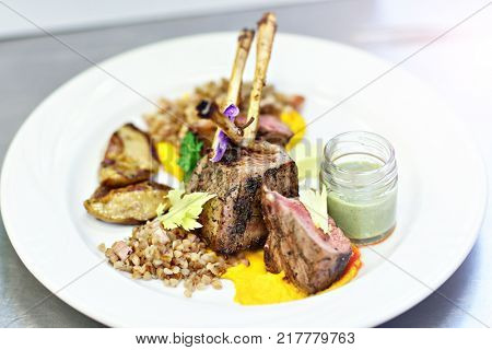 Picture showing lamb dish served in fency hotel restaurant