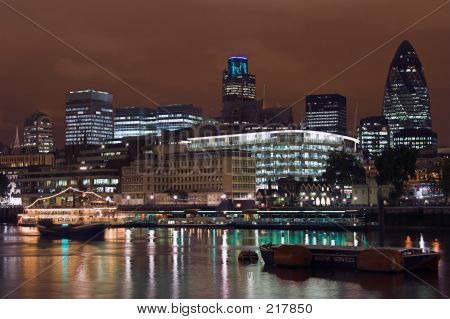 London_skyline_1