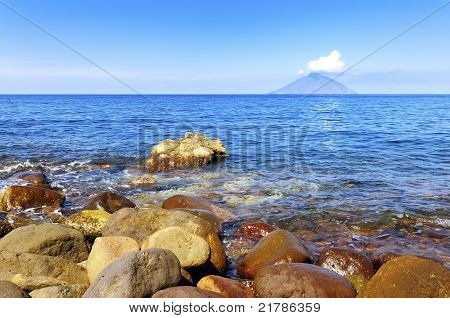 Stromboli, Liparských ostrovů