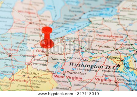 Red Clerical Needle On A Map Of Usa, South Ohio And The Capital Columbus. Close Up Map Of South Ohio