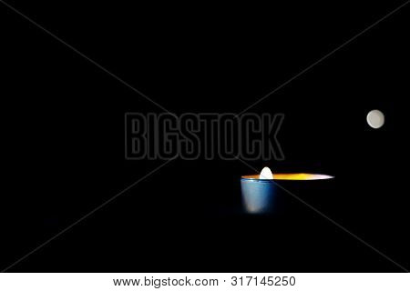 Memorial Day International Holocaust Remembrance Day We Remember Everyone, We Light Candles