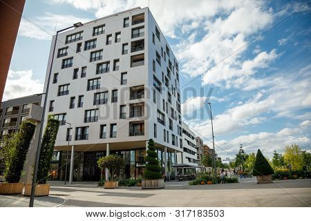 Heilbronn, Germany - August 12, 2019. Ambient Space And Modern Homes During The Federal Garden Show 