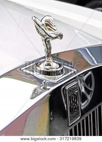 August 25, 2010. Ukraine - Kiev. White Rolls-royce Phantom Mansory Conquistador In The Parking Lot