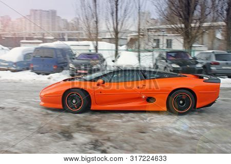 January 3, 2013; Kiev, Ukraine. Jaguar Xj220 (1991). Hypercar. Winter. Cold