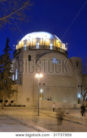 Gerusalemme - 23 febbraio: Sinagoga di Hurva 23 febbraio 2012 a Gerusalemme, IL. Fondata nei primi 17