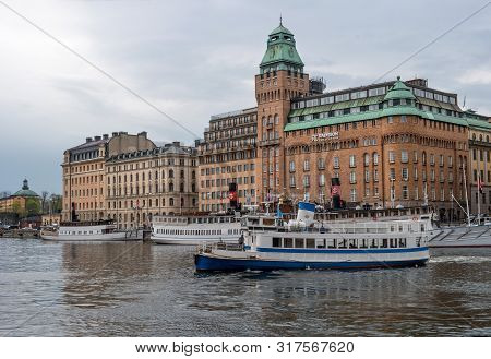 Stockholm, Sweden - May 1, 2019: A Local Ferry For The Public Transportation -sl- In Stockholm Arriv