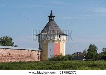 Towers And Wall Of Spaso-prilutsky Monastery In Vologda, Russia