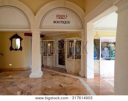 St.thomas, Usvi/ Usa - 11/5/16:  The Jewels Boutique At The Ritz Carlton Hotel.