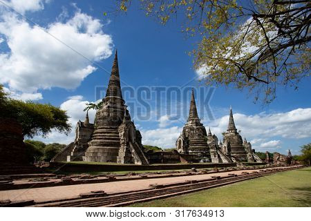 Wat Phra Si Sanphet temple in Ayutthaya Historical Park, a UNESCO world heritage site, Thailand