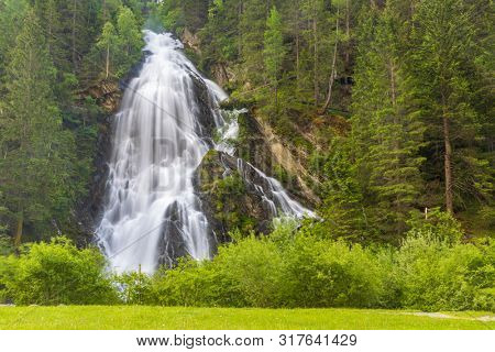 Schleierwasserfall near Kails am Grosglockner, High Tauern, Austria