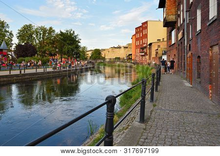 Bydgoszcz, Poland - August 15, 2019: Mlynska Island, Promenade Along The Brda River In The Historic 