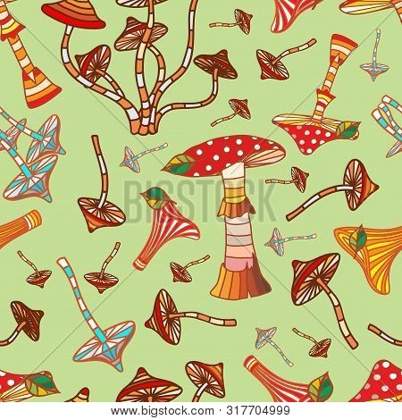 Seamless Pattern With Fancy Mushrooms. Toadstools And Toadstools On A Light Background. Vector Illus