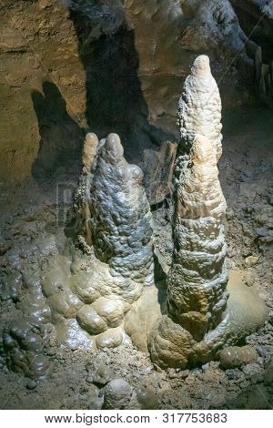 Han-sur-lesse, Belgium - June 25, 2019: Grottes-de-han 1 Of 36. Subterranean Pictures Of Stalagmites