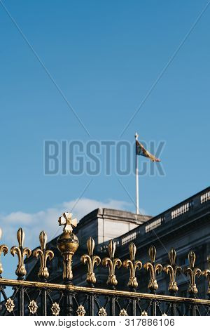 London, Uk - July 15, 2019:the Royal Standard Indicating That Sovereign Is Present Flown On Buckingh