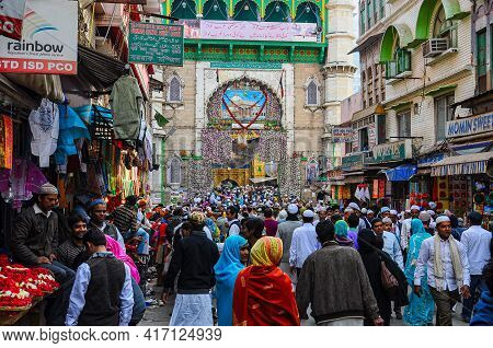 Ajmer, India - Jan 04, 2020: People Near The Entrance Gate Of Dargah Shariff. Dargha Of Great Sufi S