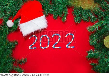Coronavirus, Ncov-19 And The New Year. Holiday In Self-isolation, Hospital. Christmas Decorations An