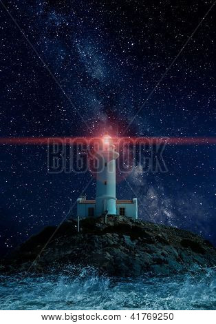 Vuurtoren gloeien in een Sterrennacht