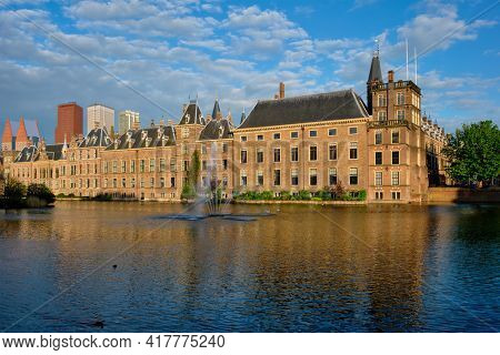 Hofvijver lake and Binnenhof , The Hague