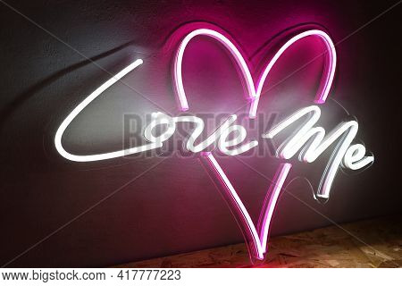 White And Pink Neon Heart With The Inscription Love Me. Trendy Style. Wedding Design. Neon Sign. Cus