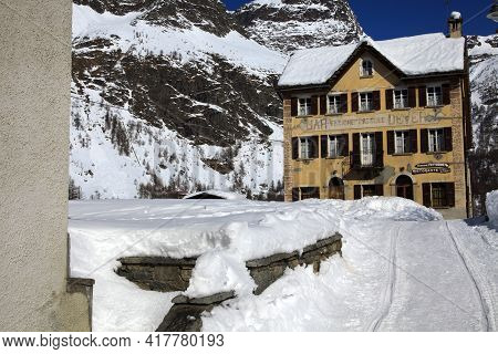 Devero Park ( Verbano-cusio-ossola ), Italy - January 15, 2017:  Bar In Alpe Devero Park, Ossola Val