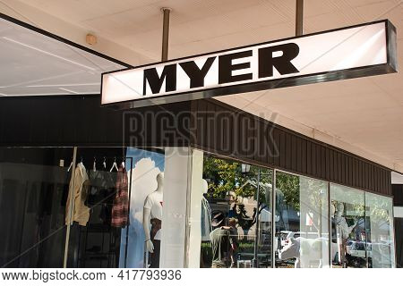 Dubbo, Australia 2021-04-05. Outside View Of Myer Department Store. Brand Sign Logo On The Street