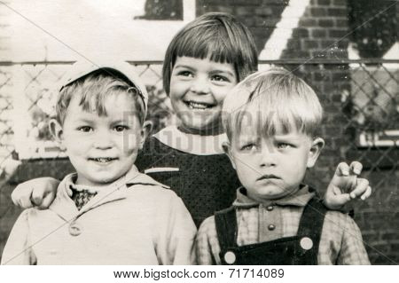 ILOWA, POLAND, CIRCA 1962 - Vintage photo of children
