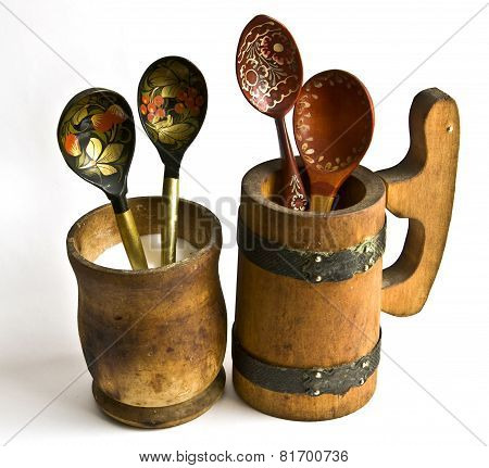 The Wooden Dishes