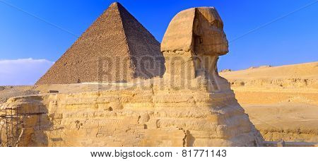 Pyramid Located At Giza And The Sphinx.  Panorama