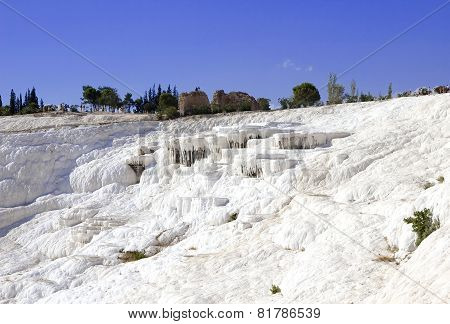 Limy Cascades Of Flowing Down Water In Pamukkale