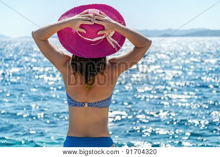 Woman at the sea