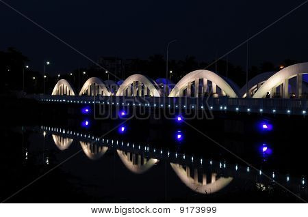 Napier-Brücke
