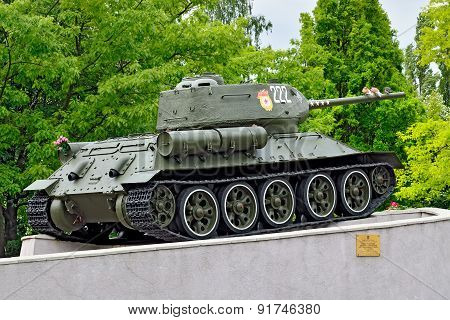 KALININGRAD, RUSSIA - may 23, 2015: Monument Tank T-34. Kaliningrad (formerly Koenigsberg)